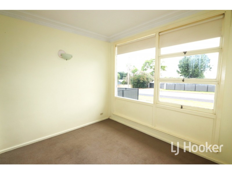 17 Shirley Street, Inverell NSW 2360