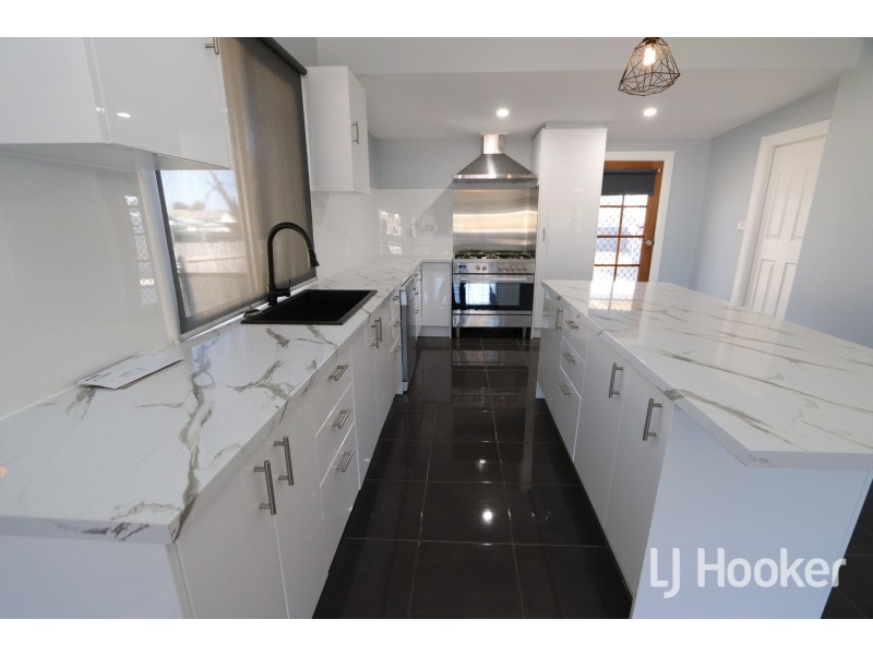 72 Chester Street, Inverell NSW 2360