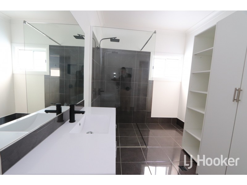 72 Chester Street, Inverell NSW 2360