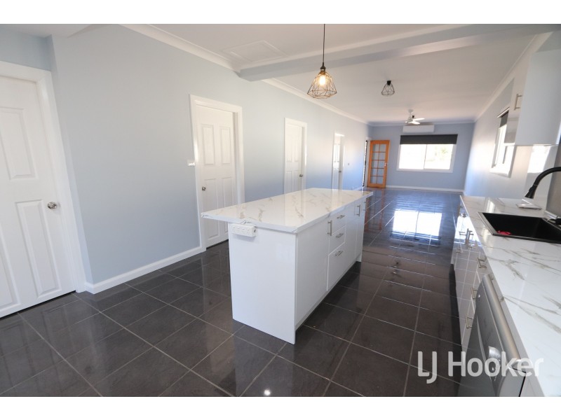 72 Chester Street, Inverell NSW 2360