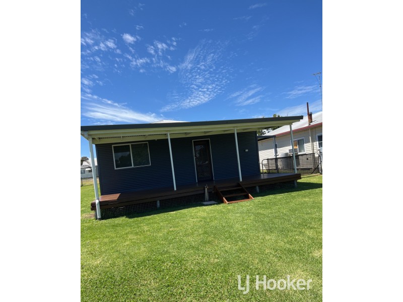 72 Chester Street, Inverell NSW 2360