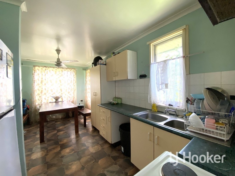 6 Waratah Avenue, Inverell NSW 2360