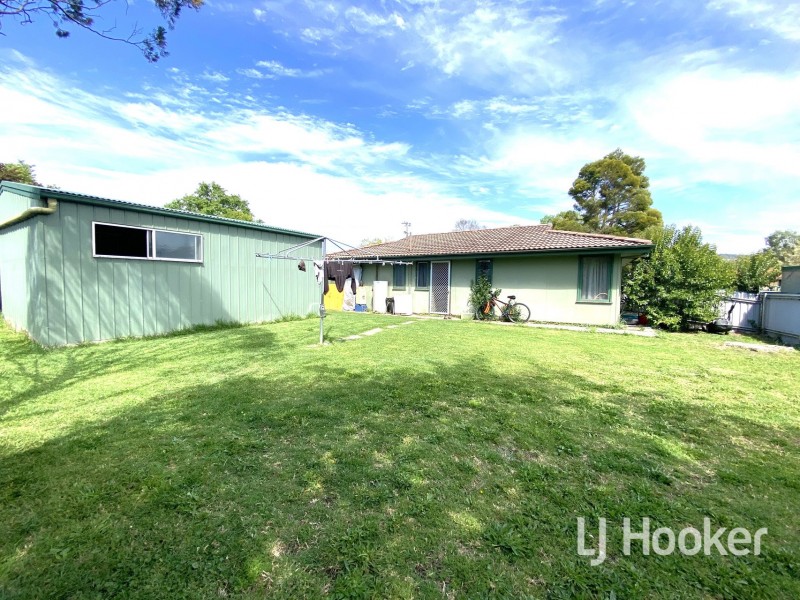 6 Waratah Avenue, Inverell NSW 2360
