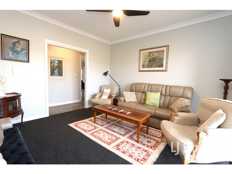 38 Sylvan Drive, Inverell NSW 2360
