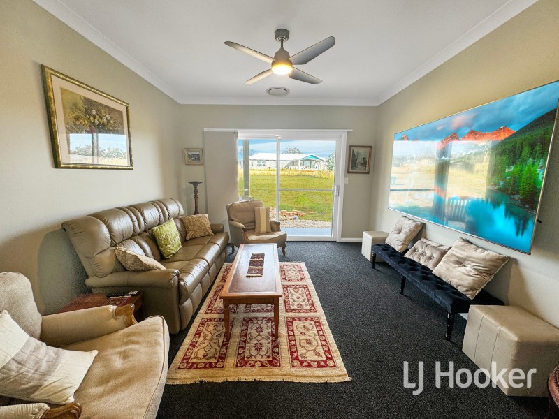 38 Sylvan Drive, Inverell NSW 2360