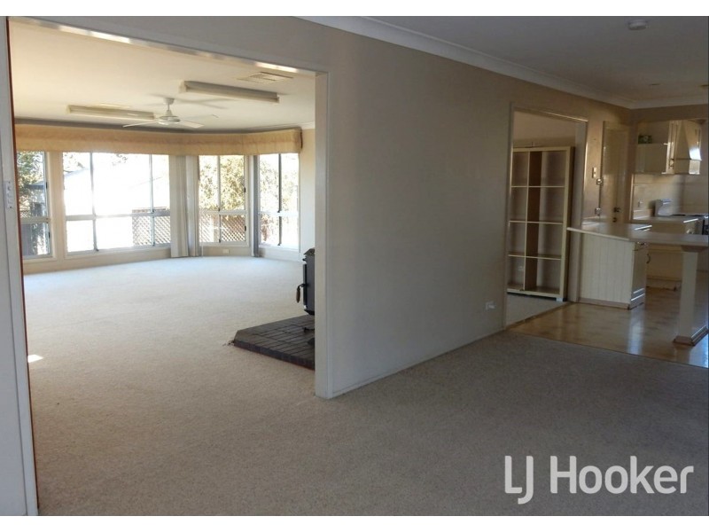 28 Auburn Vale Road, Inverell NSW 2360