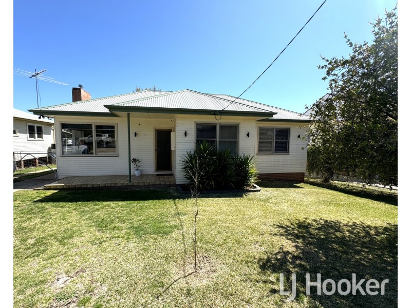 43 Shirley Street, Inverell NSW 2360