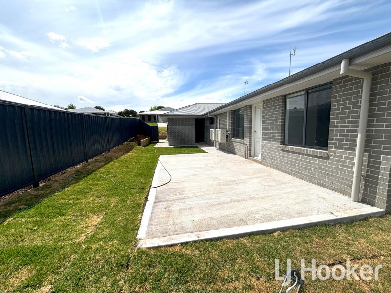 4b Terry Drive, Inverell NSW 2360