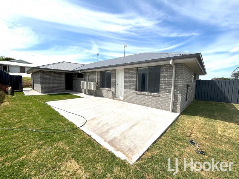4b Terry Drive, Inverell NSW 2360