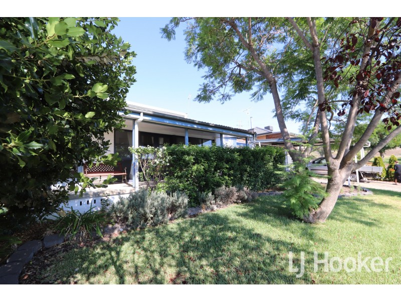32 Harland Street, Inverell NSW 2360