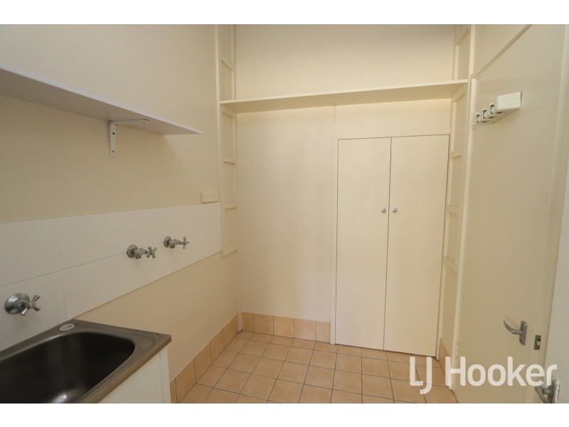 32 Harland Street, Inverell NSW 2360