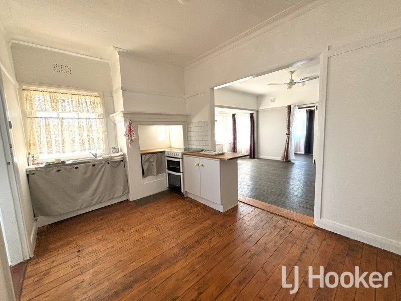 82 Evans Street, Inverell NSW 2360