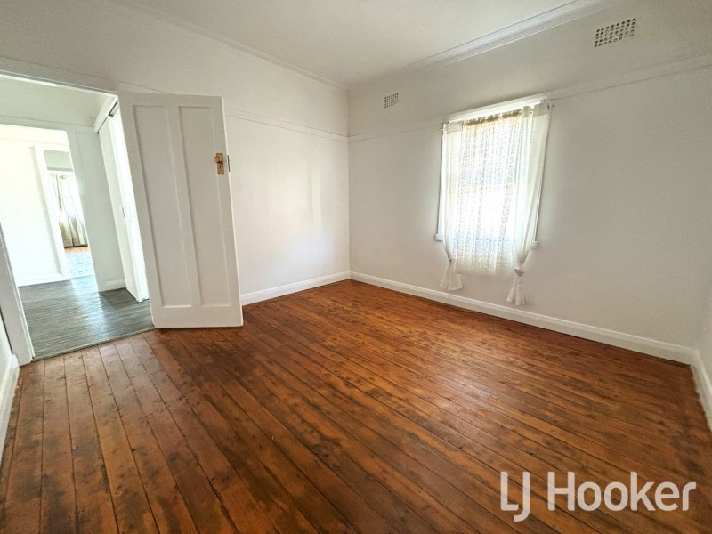 82 Evans Street, Inverell NSW 2360