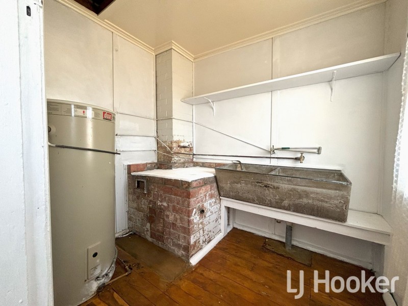 82 Evans Street, Inverell NSW 2360