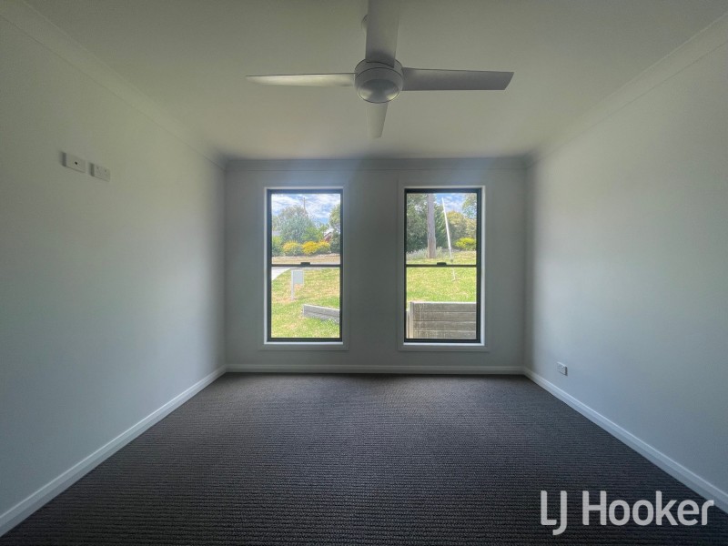 100B Moore Street, Inverell NSW 2360