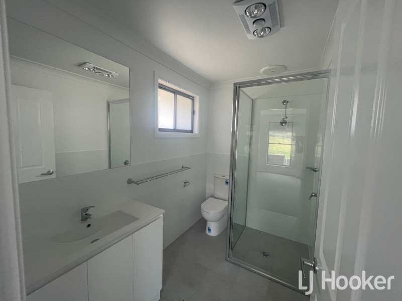100B Moore Street, Inverell NSW 2360