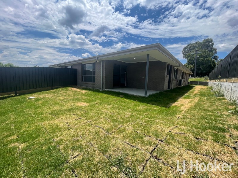 100B Moore Street, Inverell NSW 2360