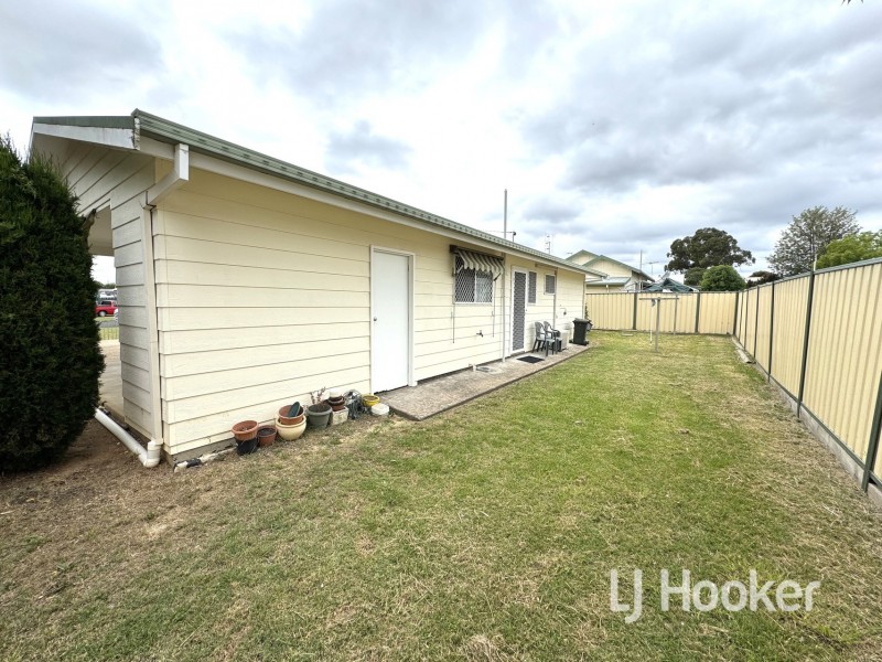 75 Wood Street, Inverell NSW 2360