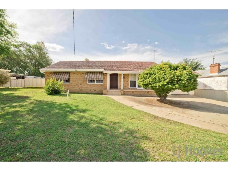 87 Warialda Road, Inverell NSW 2360