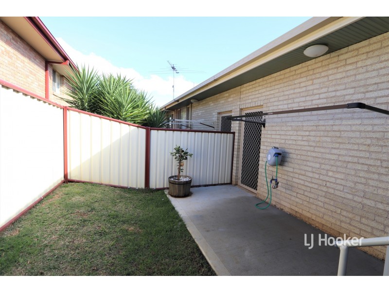 3B Kingfisher Drive, Inverell NSW 2360