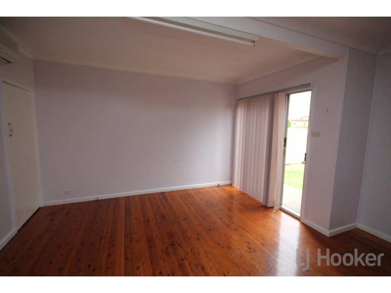 4/36 Moore Street, Inverell NSW 2360