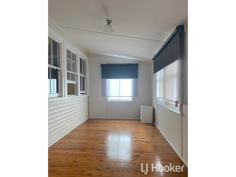 2 Gilchrist Street, Inverell NSW 2360