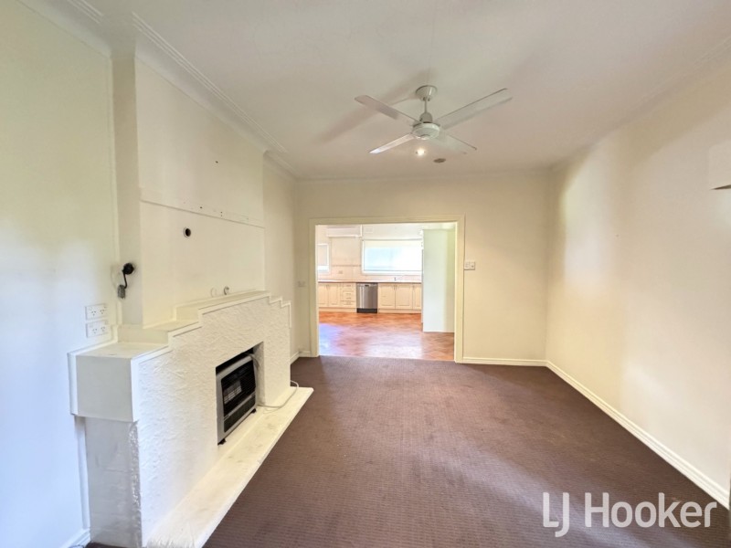 76 Rose Street, Inverell NSW 2360