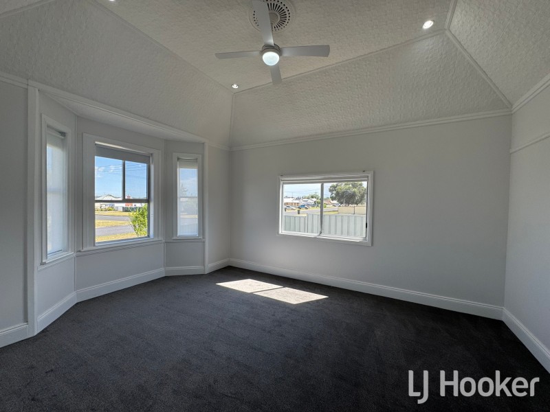 33 Bennett Street, Inverell NSW 2360