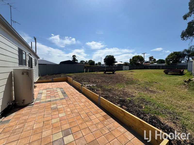 33 Bennett Street, Inverell NSW 2360
