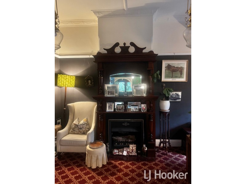24 High Street, Inverell NSW 2360