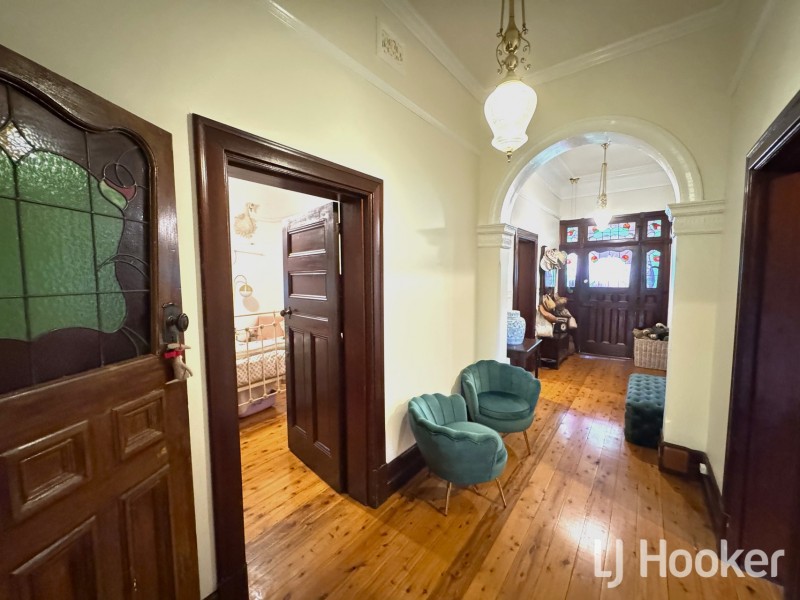 24 High Street, Inverell NSW 2360