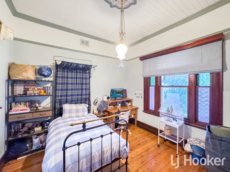 24 High Street, Inverell NSW 2360