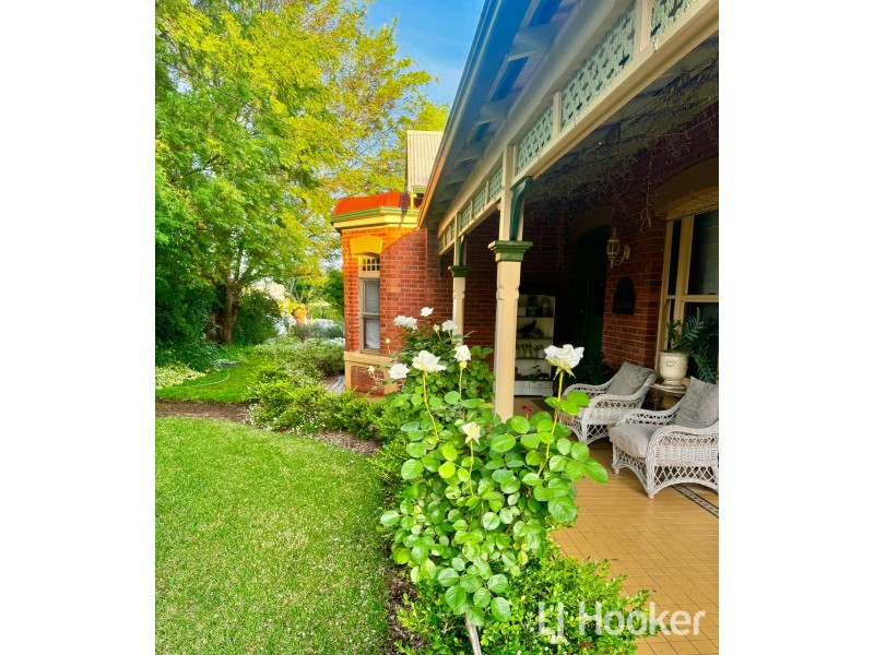 24 High Street, Inverell NSW 2360