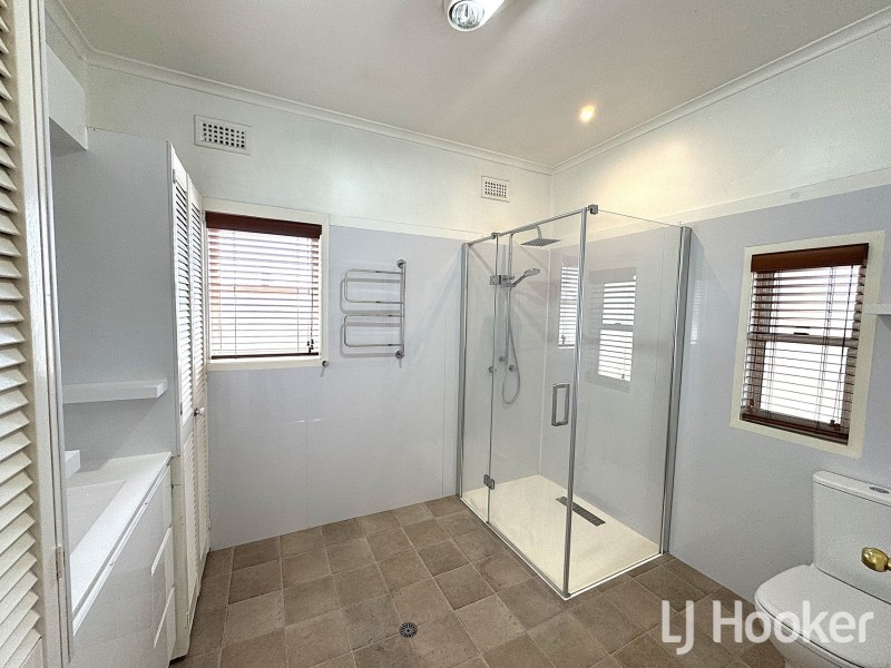 54 Lang Street, Inverell NSW 2360