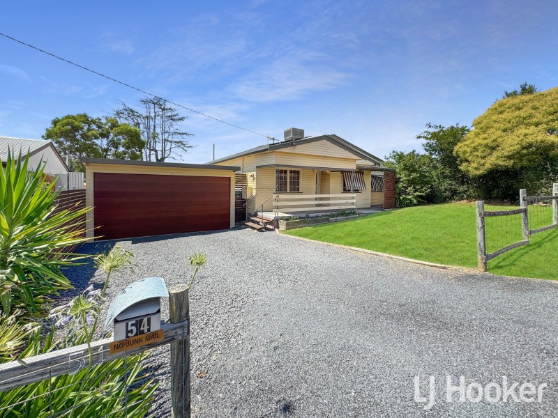 54 Lang Street, Inverell NSW 2360