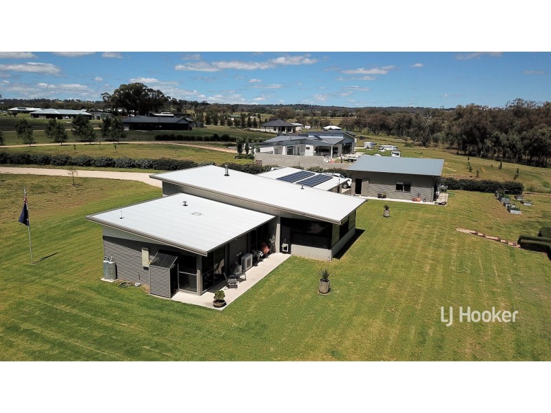 47 Talbragar Close, Inverell NSW 2360