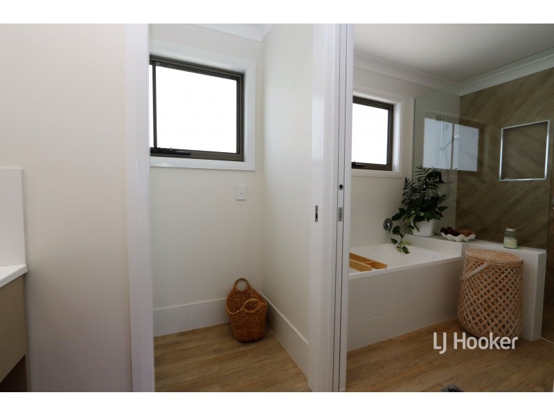 47 Talbragar Close, Inverell NSW 2360