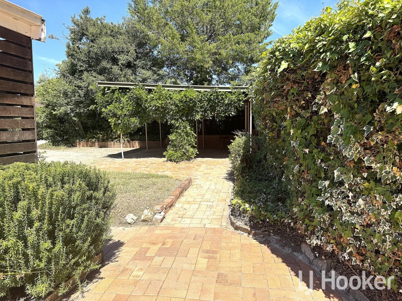 21 Brae Street, Inverell NSW 2360