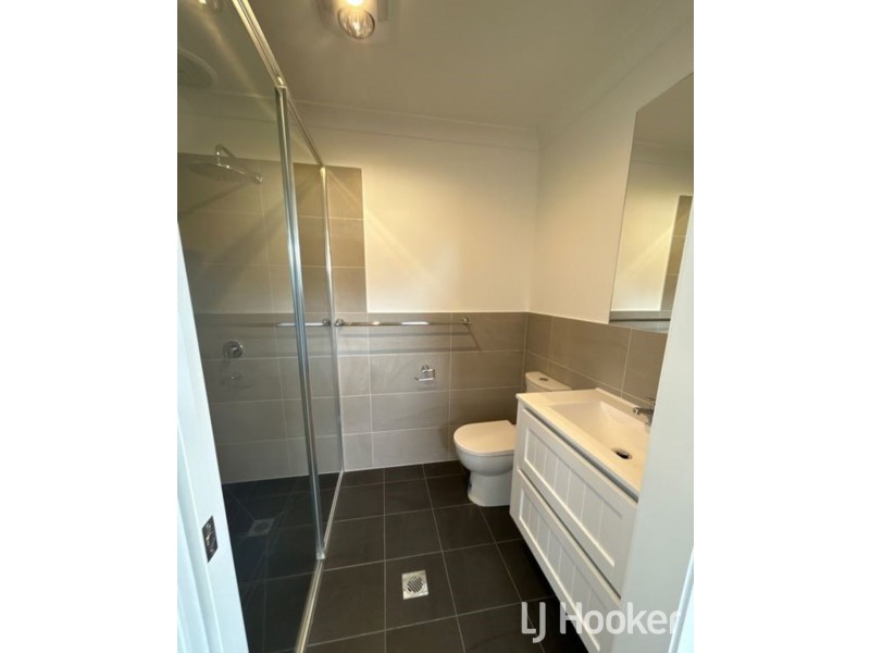 5B Terry Drive, Inverell NSW 2360