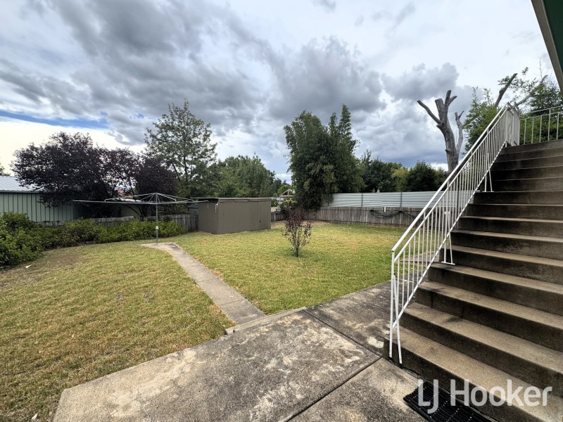 11 Vernon Street, Inverell NSW 2360