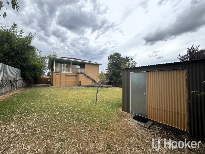 11 Vernon Street, Inverell NSW 2360