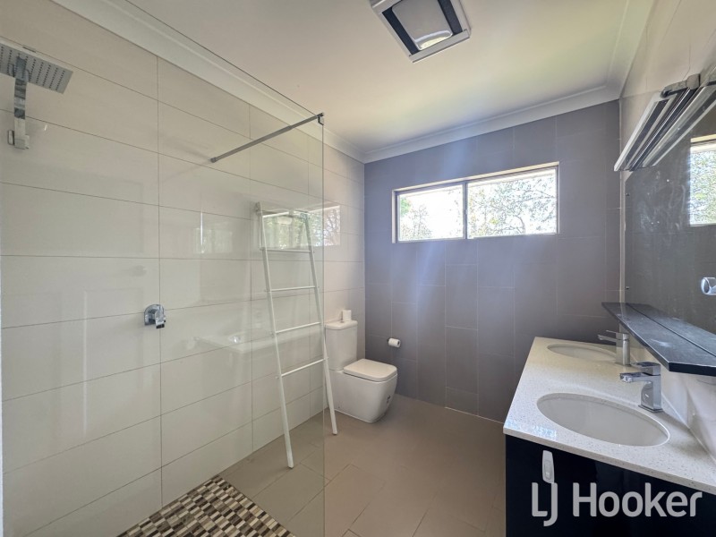 102 Lawrence Street, Inverell NSW 2360