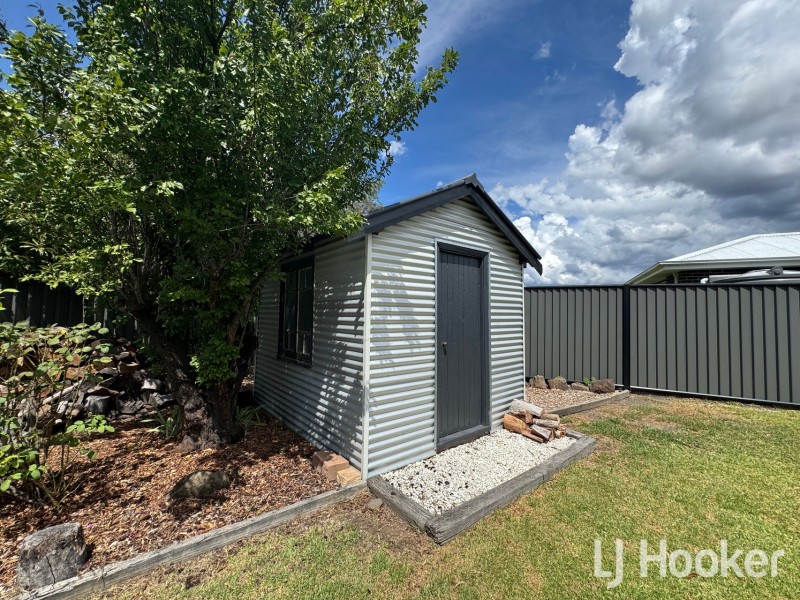 102 Lawrence Street, Inverell NSW 2360