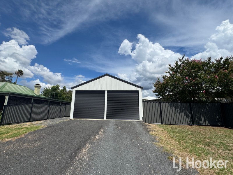 102 Lawrence Street, Inverell NSW 2360