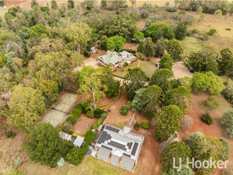 37 Blair Athol Road, Inverell NSW 2360