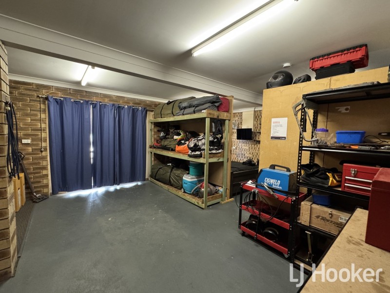 11 Jacaranda Crescent, Inverell NSW 2360