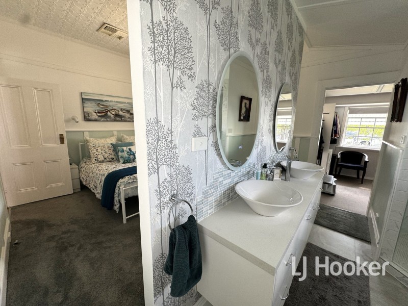 37 Brae Street, Inverell NSW 2360