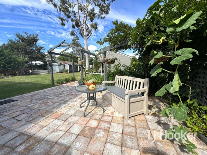 37 Brae Street, Inverell NSW 2360