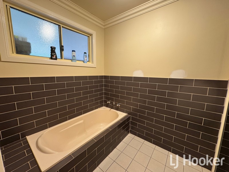 27 Airport Road, Gilgai NSW 2360