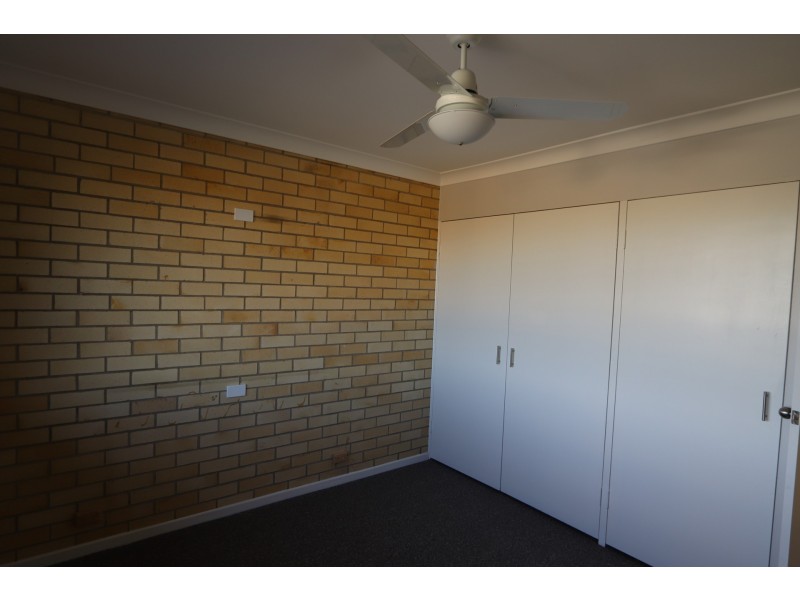 2/13 Warialda Road, Inverell NSW 2360